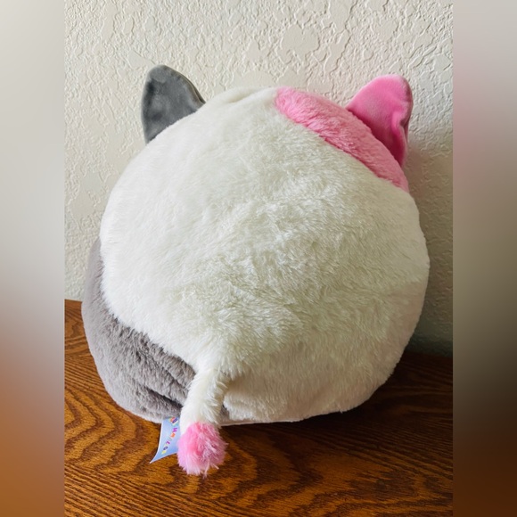 SQUISHMALLOWS FuzzaMallows - Karina The Fuzzy Cat - Soft Plush Stuffed Toy - 12” - Picture 3 of 5
